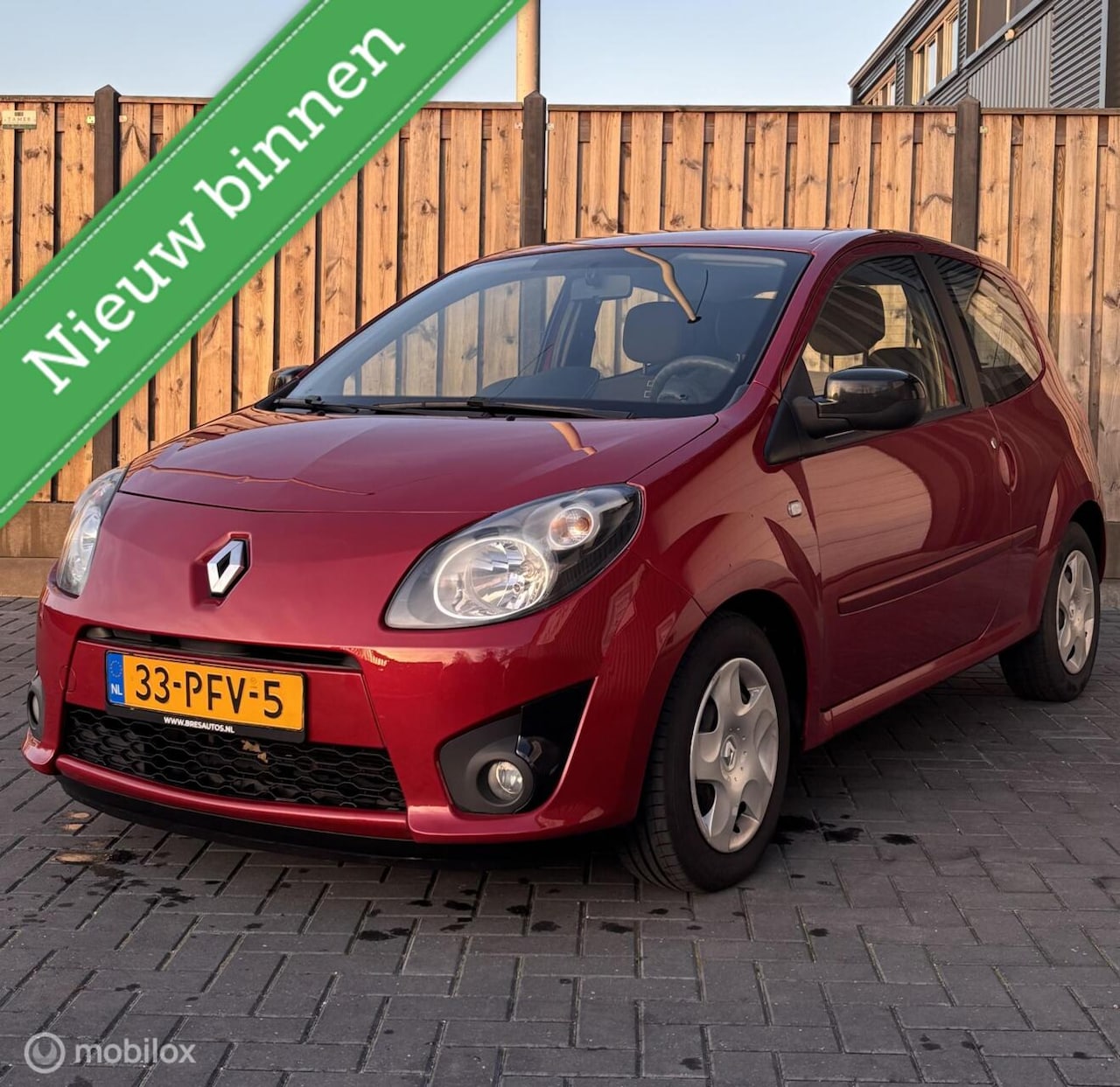 Renault Twingo - 1.2-16VDynamique/ Airco/nieuwe Distributieriem - AutoWereld.nl