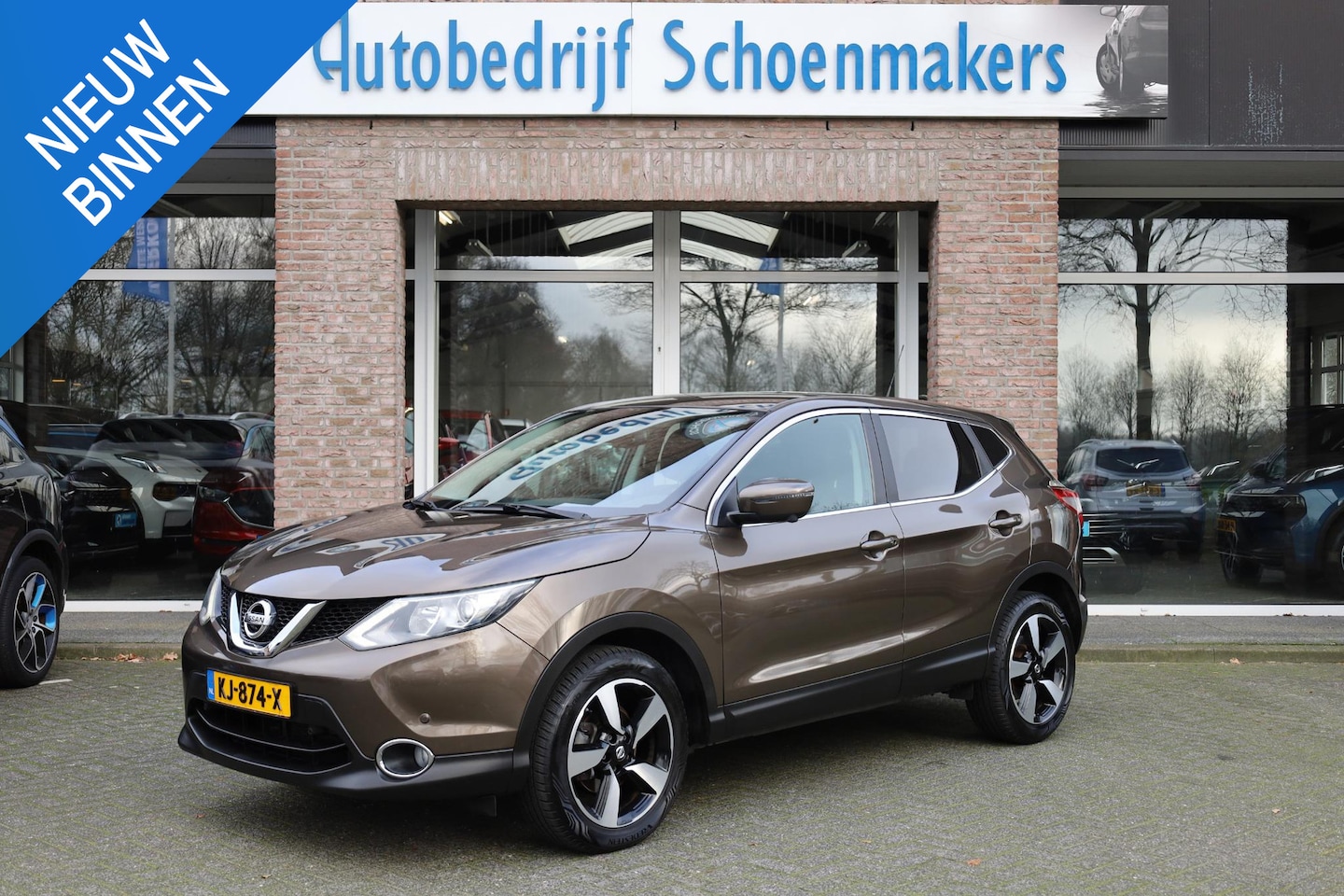 Nissan Qashqai - 1.2 N-Connecta 360-CAMERA CRUISE NAVI DAB LANE-ASSIST ELEC-SPIEGELS 2XPDC 18''LMV NAP - AutoWereld.nl