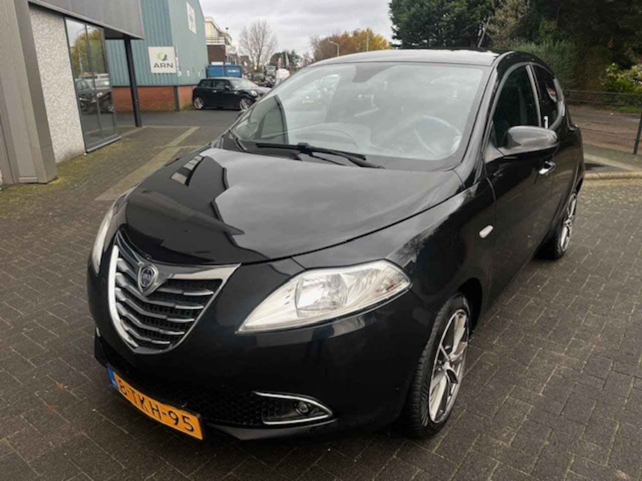 Lancia Y(psilon) - Ypsilon 0.9 TwinAir Platinum - AutoWereld.nl