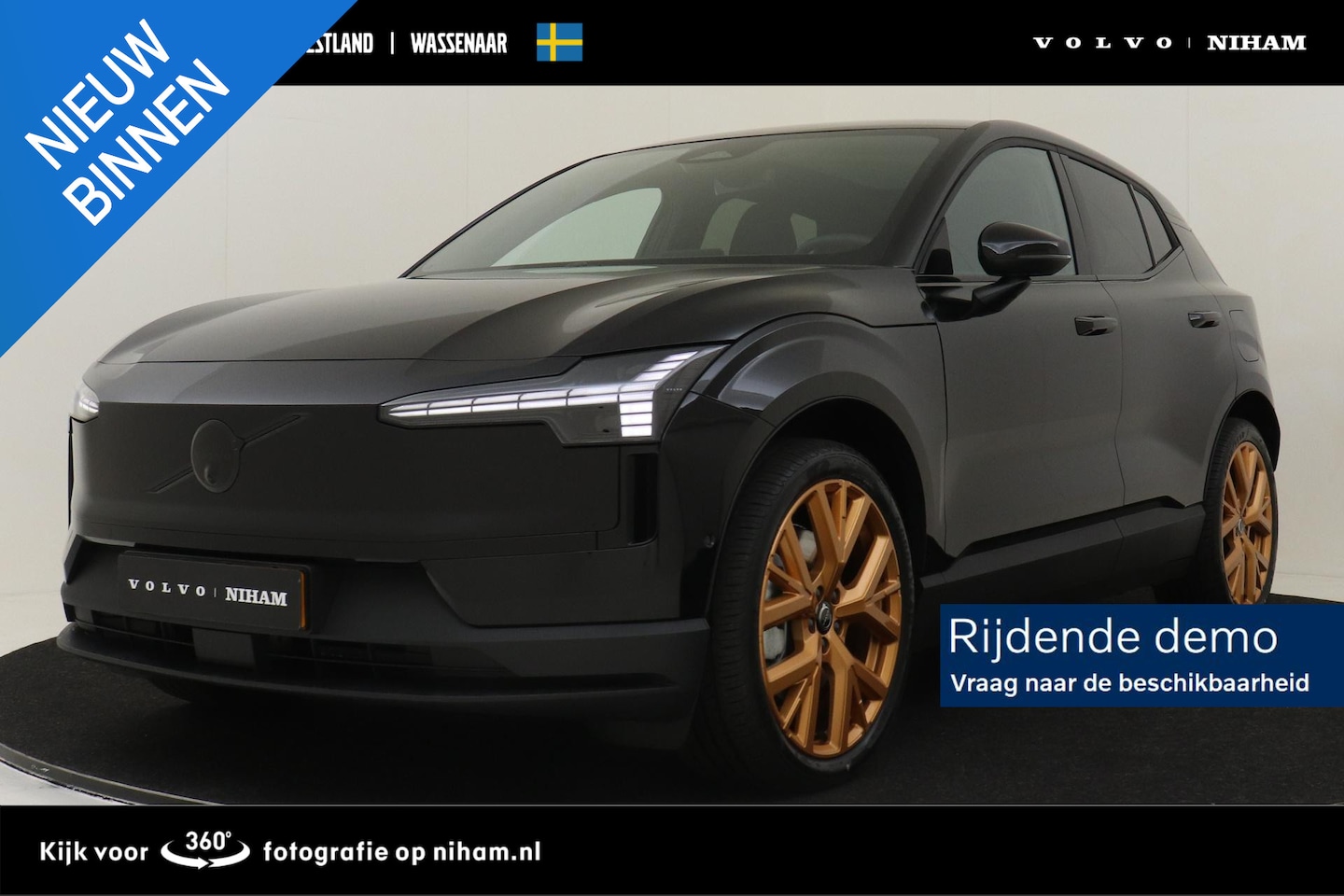 Volvo EX30 - TWIN MOTOR PERFORMANCE ULTRA EUROPA SPORT 69 kWh -PANO.DAK|HARMAN/KARDON|360°CAM|AUT.INPAR - AutoWereld.nl