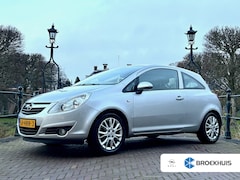 Opel Corsa - 1.4-16V COSMO | NL-AUTO | APPLE CARPLAY & ANDROID AUTO | CRUISE CONTROL | AIRCO | NAVIGATI