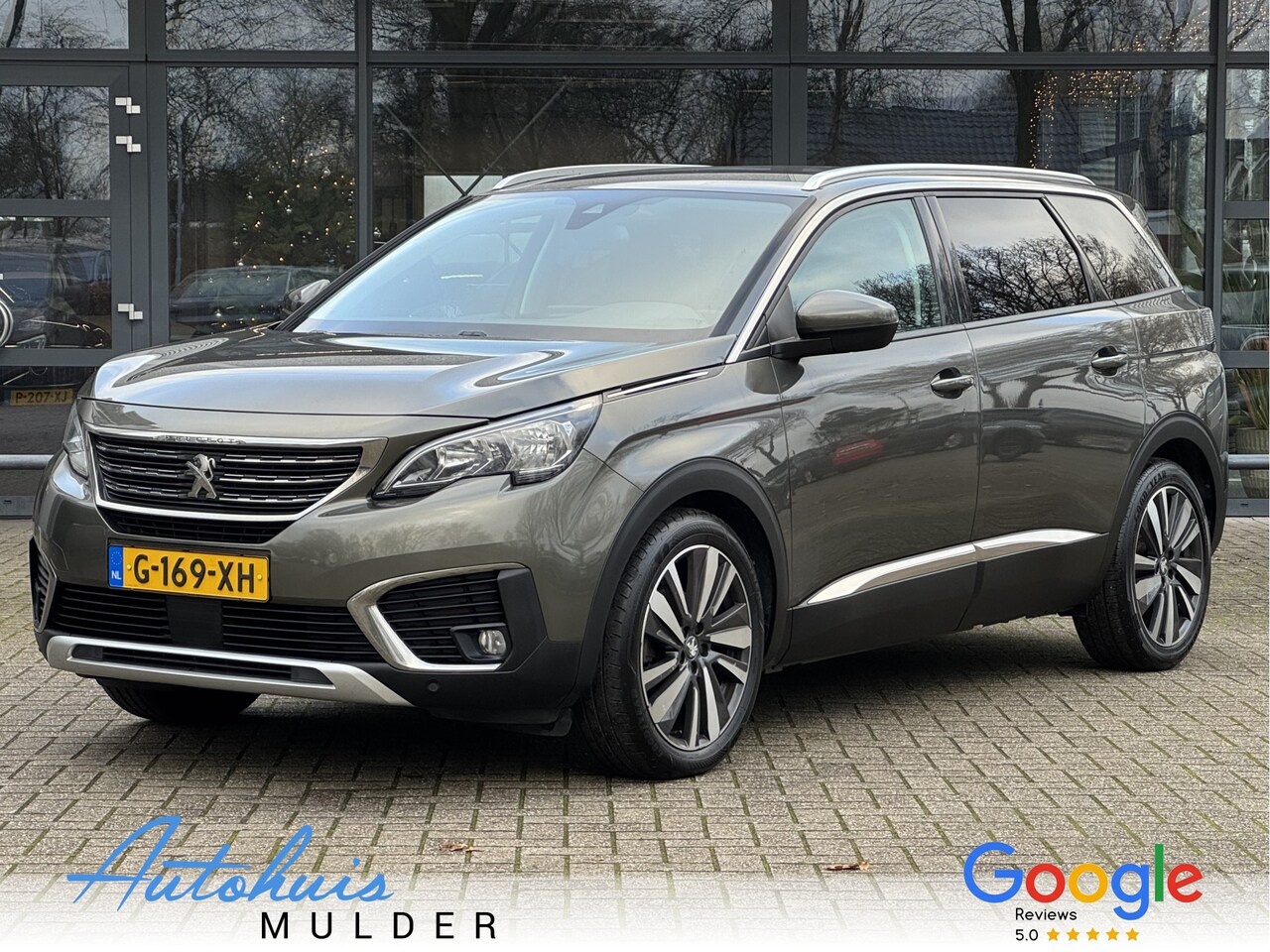 Peugeot 5008 - 1.2 Turbo Premium 7p Navigatie/Clima/Trekhaak/Keyless entry/DB riem vervangen - AutoWereld.nl