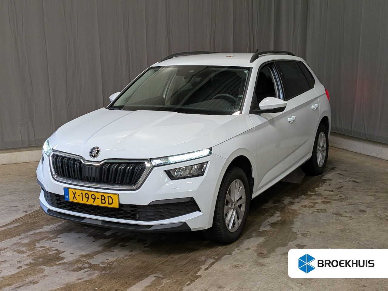 Skoda Kamiq - 1.0 TSI DSG 110PK Ambition | CRUISE CONTROL | APP. CONNECT | BLUETOOTH | DAB+ | AIRCO | LE - AutoWereld.nl