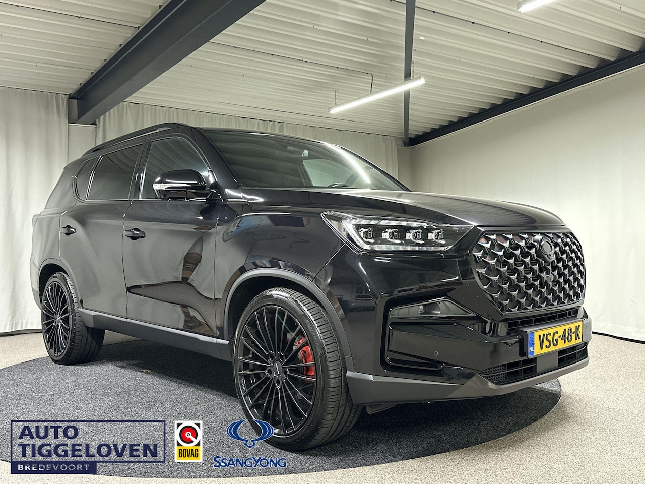 SsangYong Rexton - 2.2 e-XDi Sapphire Elegance Automaat | 3500KG Trekhaak | Black Pack | Leder - AutoWereld.nl