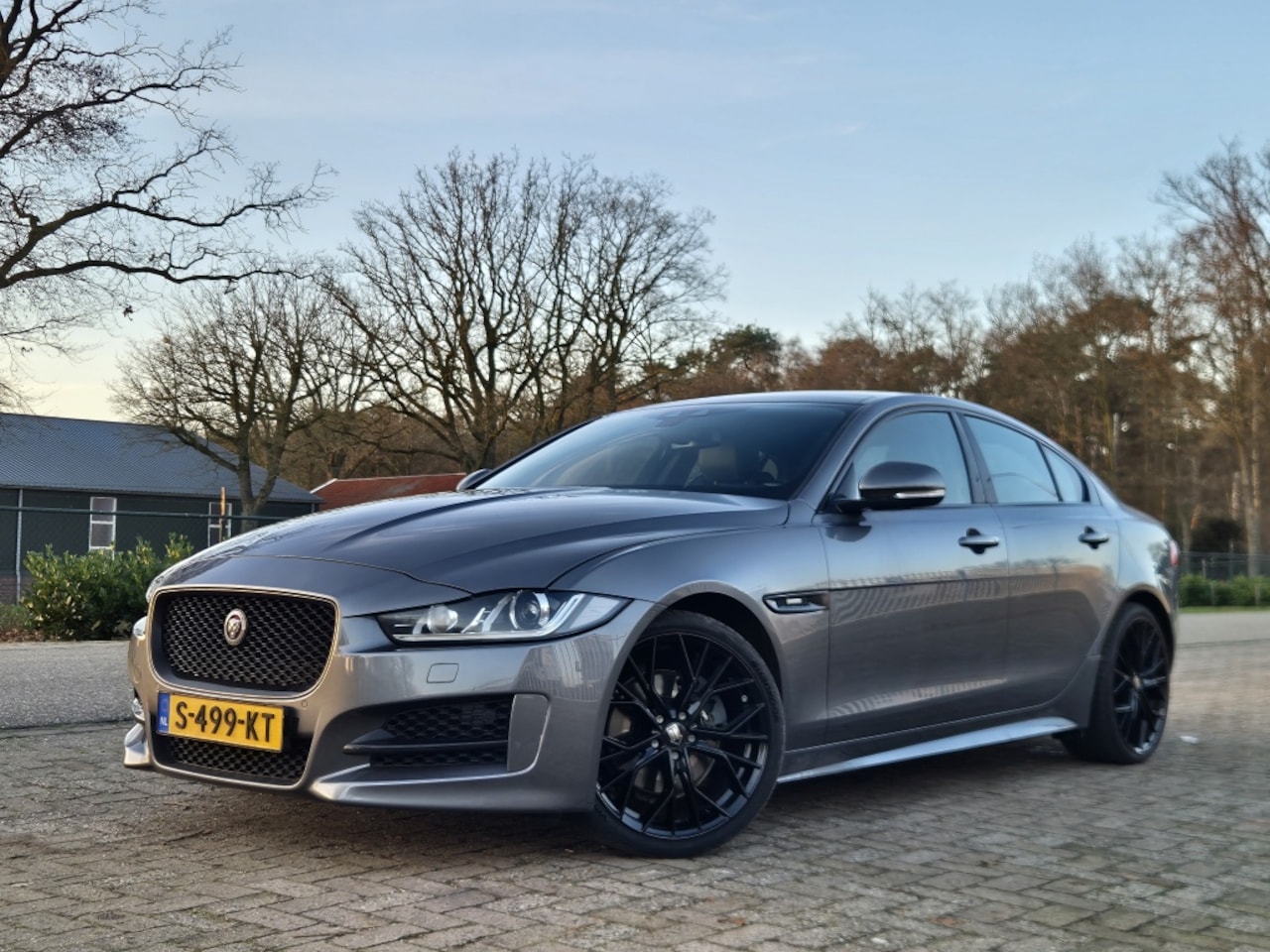 Jaguar XE - 2.0 D R-Sport 2.0 D R-Sport - AutoWereld.nl