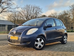 Toyota Yaris - 1.3 VVTi Sol AIRCO