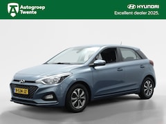 Hyundai i20 - 1.2 MPI Comfort Plus | Carplay navigatie | All season banden | A
