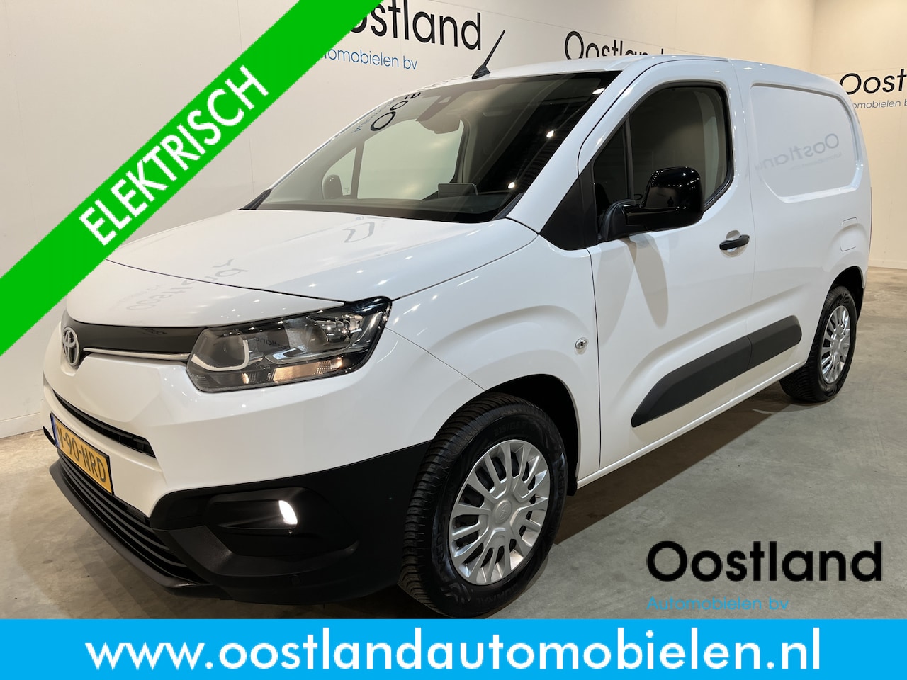 Toyota PROACE CITY Electric - First Edition 50 kWh / 100% Elektrisch !! / Airco / Cruise Control / CarPlay / PDC / Navig - AutoWereld.nl
