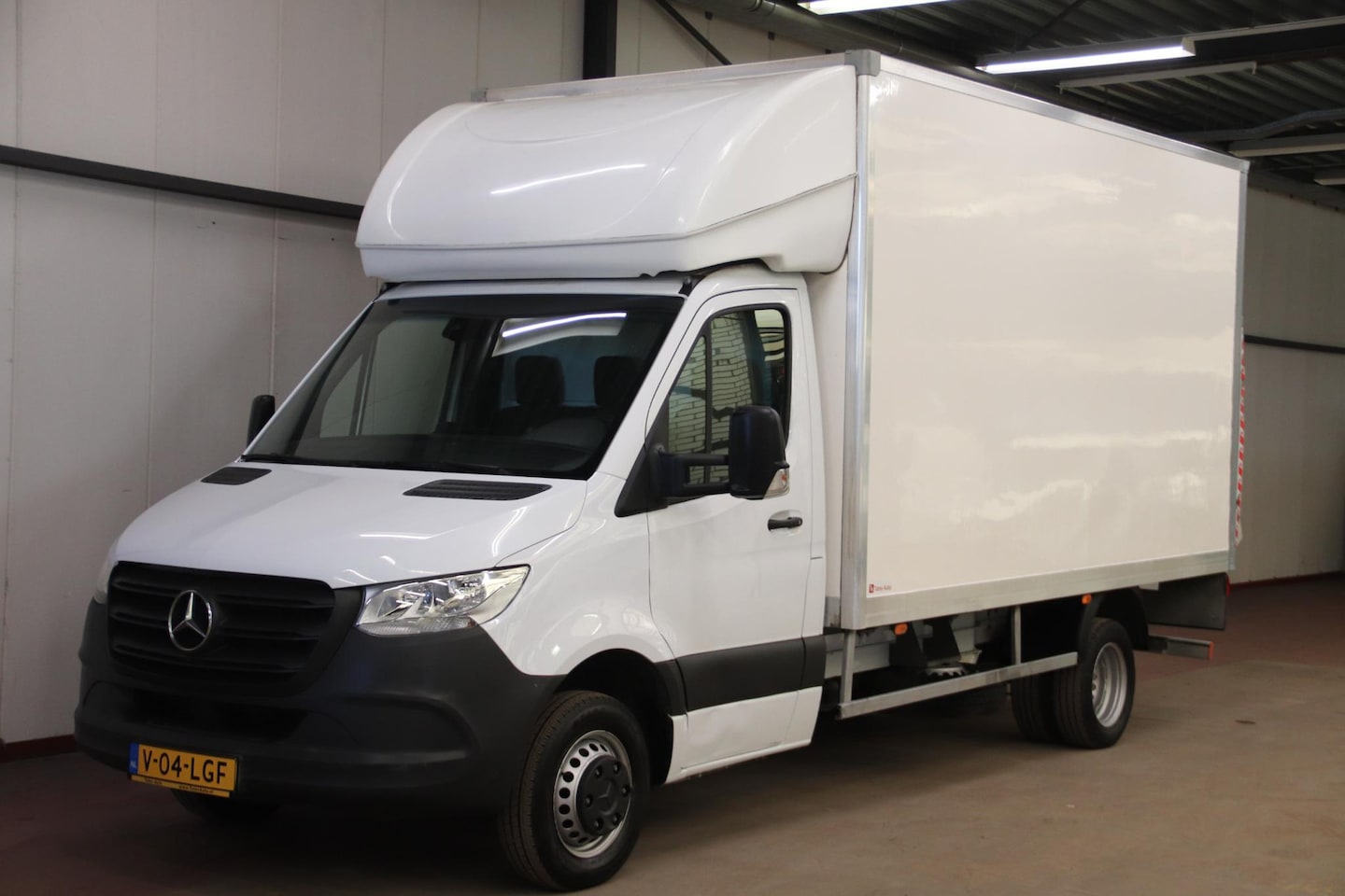 Mercedes-Benz Sprinter - 514 2.2 CDI AUTOMAAT BAKWAGEN MEUBELBAK LAADKLEP - AutoWereld.nl
