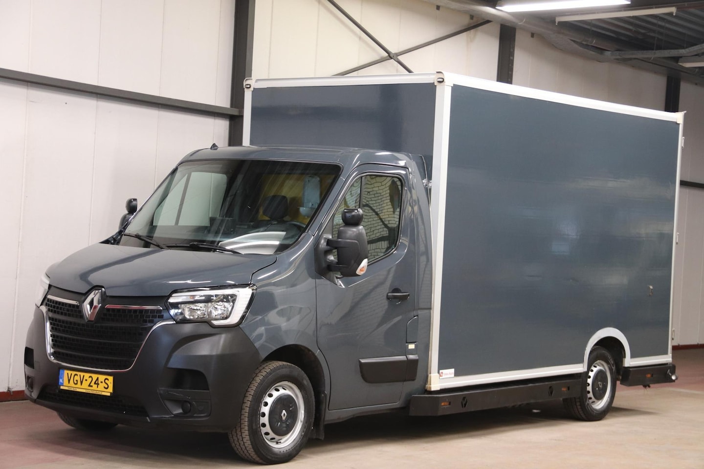 Renault Master - 150PK AUTOMAAT LOWLINER VERKOOPWAGEN - AutoWereld.nl