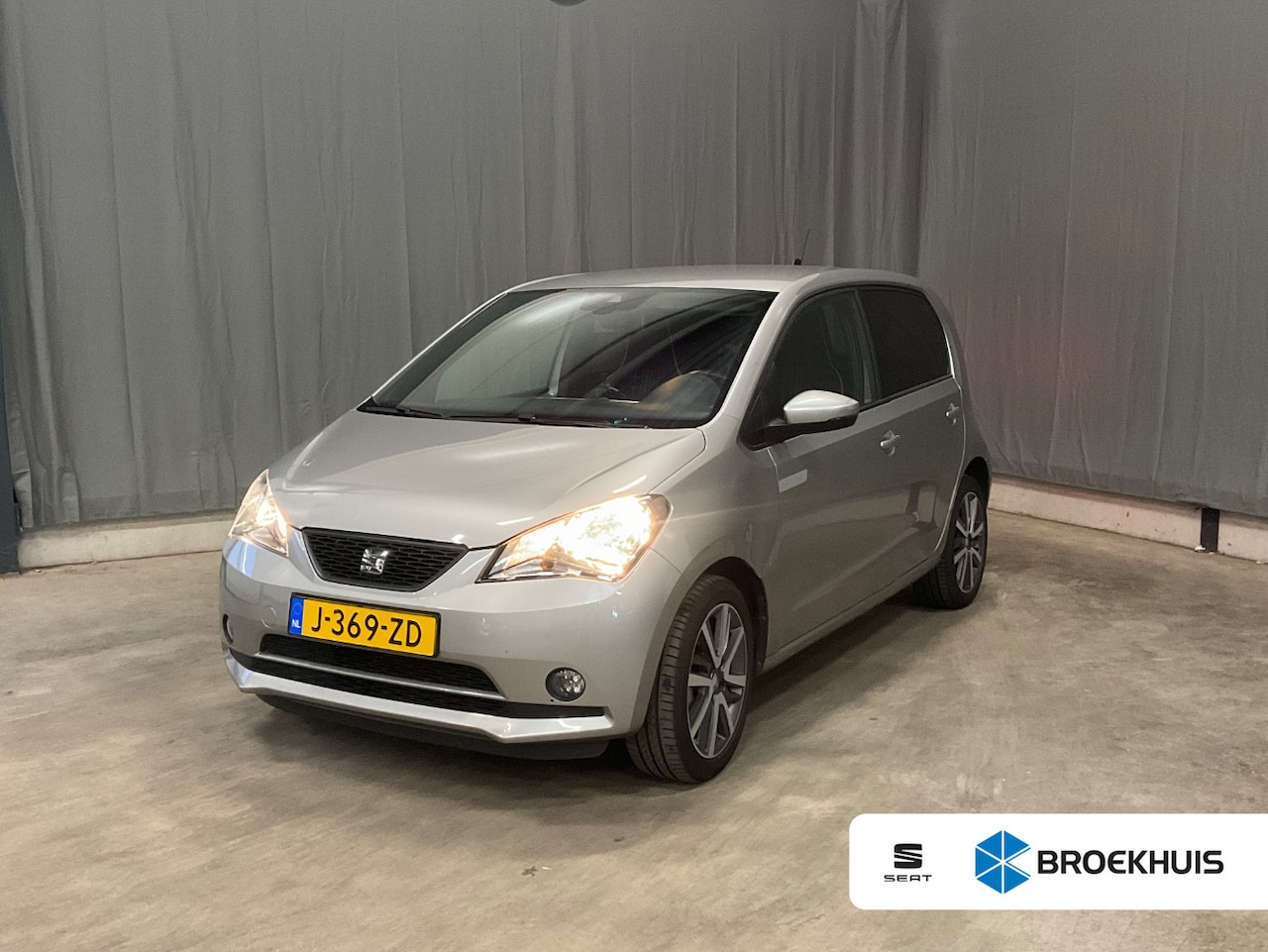 SEAT Mii Electric - 61KWH 83PK ELECTRIC PLUS | STOELVERW. | CRUISE CONTROL | NAVI VIA APP | 15 INCH | AIRCO | - AutoWereld.nl
