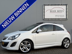 Opel Corsa - 1.4-16V Cosmo OPC Line/Navigatie/17inch