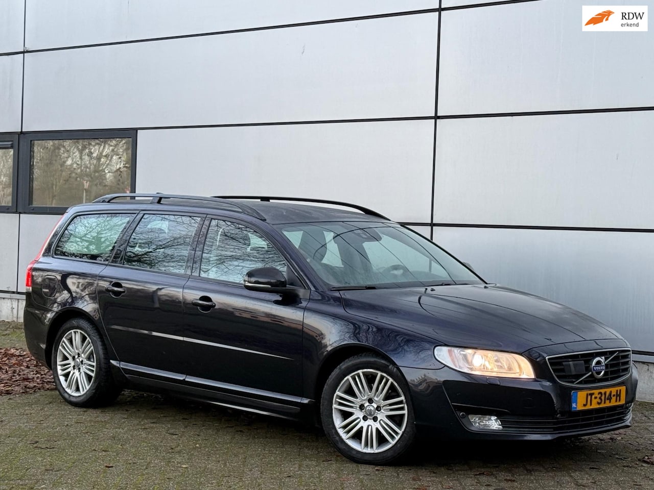 Volvo V70 - 2.0 D4 Summum 2e Eignr |Automaat |Memory |Stoelverw |Leder |Navi |Nap |Boekjes - AutoWereld.nl
