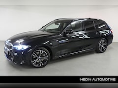 BMW 3-serie Touring - 330e | M Sportpakket | Live Cockpit Plus | Stoelverwarming | Connected Package Professiona