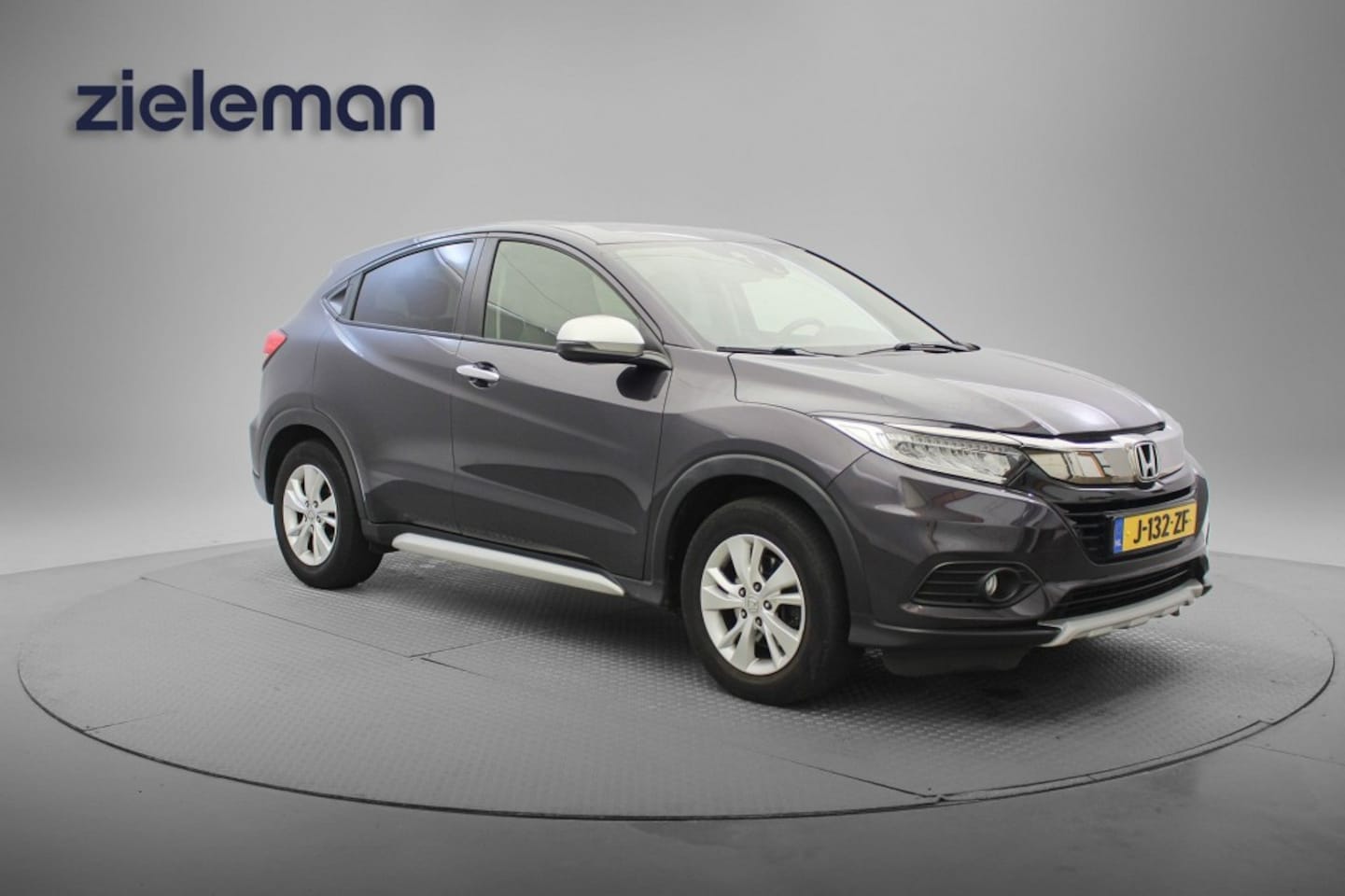 Honda HR-V - 1.5 i-VTEC Business Edition Automaat  - Navi, Camera, Cruise, Trekhaak, Stoelverw. - AutoWereld.nl