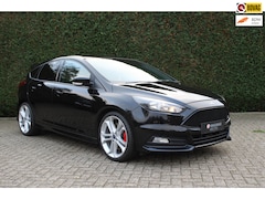 Ford Focus - 2.0 ST kleppenuitlaat