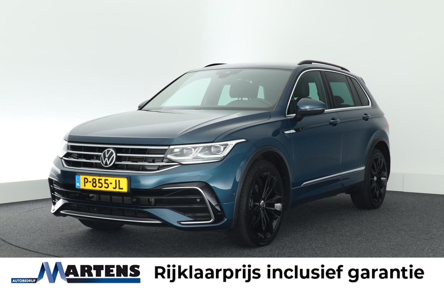 Volkswagen Tiguan - 1.5 TSI 150pk DSG R-Line Trekhaak Head-Up Stoelverwarming Virtual Cockpit Navigatie - AutoWereld.nl