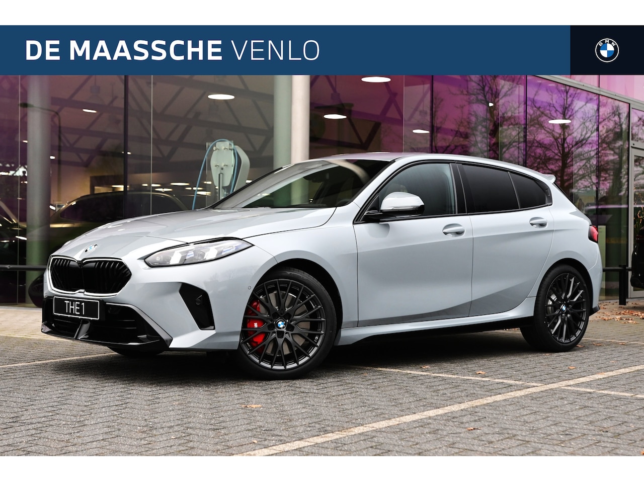 BMW 1-serie - 120 High Executive M Sport Automaat / Sportstoelen / Adaptieve LED / Head-Up / M Adaptief - AutoWereld.nl