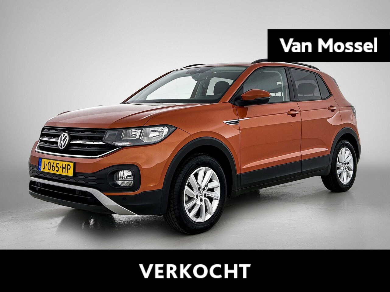 Volkswagen T-Cross - 1.0 TSI Life 95 PK GERESERVEERD | Navigatie | Parkeersensoren | Adaptive Cruise Control | - AutoWereld.nl