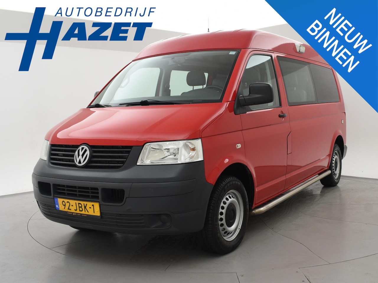 Volkswagen Transporter Kombi - 2.5 TDI AUTOMAAT L2H2 PERSONENBUS + 2500 KG TREKHAAK - AutoWereld.nl