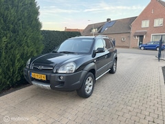 Hyundai Tucson - 2.0i Style Cross / IN EEN NETTE STAAT