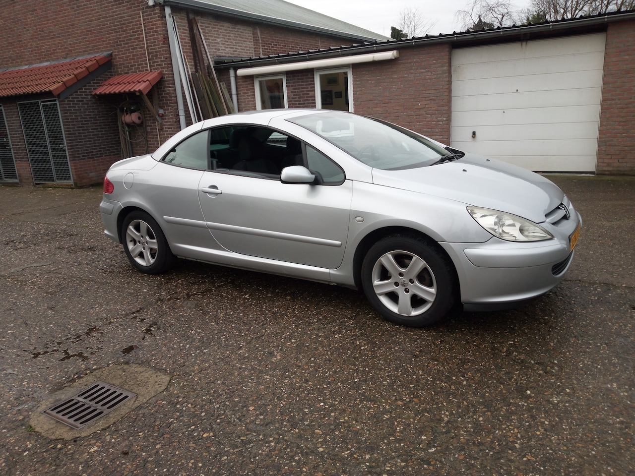 Peugeot 307 CC - 2.0-16V - AutoWereld.nl