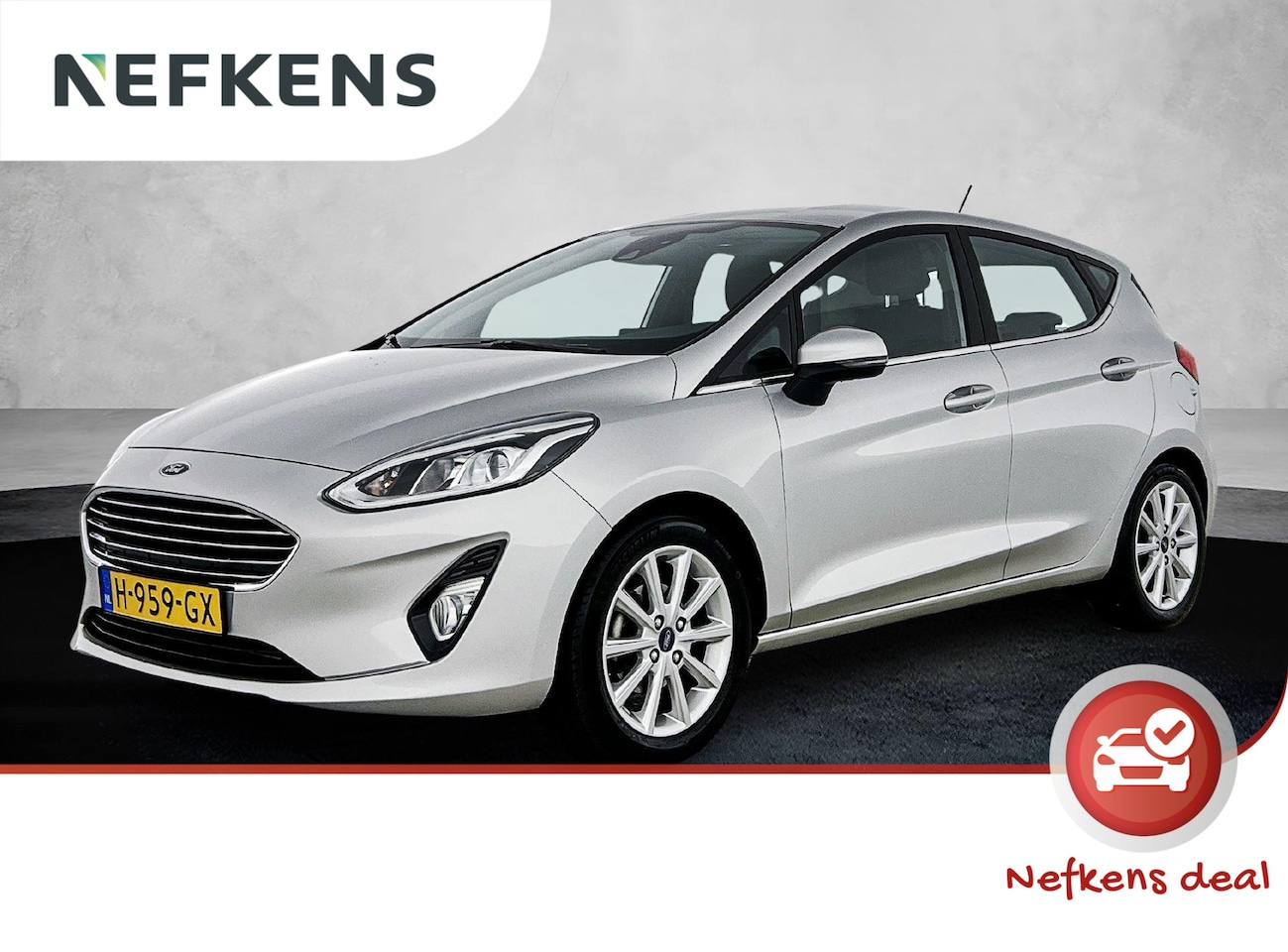 Ford Fiesta - Titanium 100pk Autuomaat | 1ste eigenaar | Trekhaak | Winterpack | Parkeersensoren | Apple - AutoWereld.nl