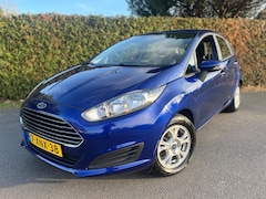 Ford Fiesta - 1.6 TDCi Lease Style 5-DEURS AIRCO LM-VELGEN RCD KOOPJE