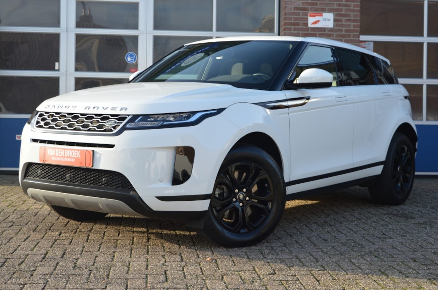 Land Rover Range Rover Evoque - 1.5 P300e Dynamic | Hybride - AUT - CAMERA - AutoWereld.nl