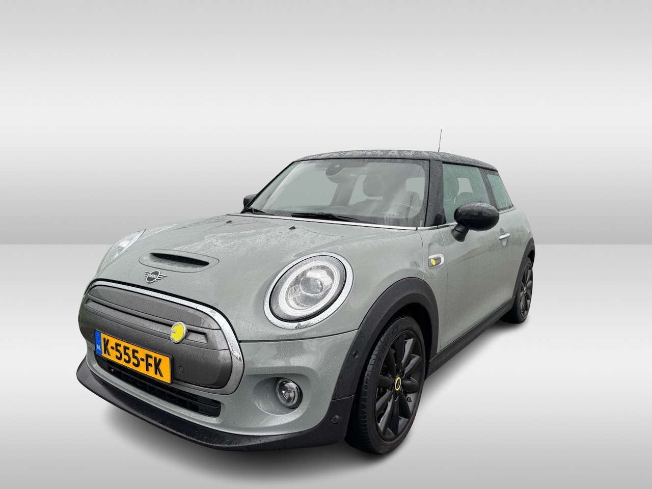 MINI Mini-Electric - Yours 33 kWh / SoH 95% / Full option! / Panoramadak / Camera / Head-up / Leder / Harman Ka - AutoWereld.nl