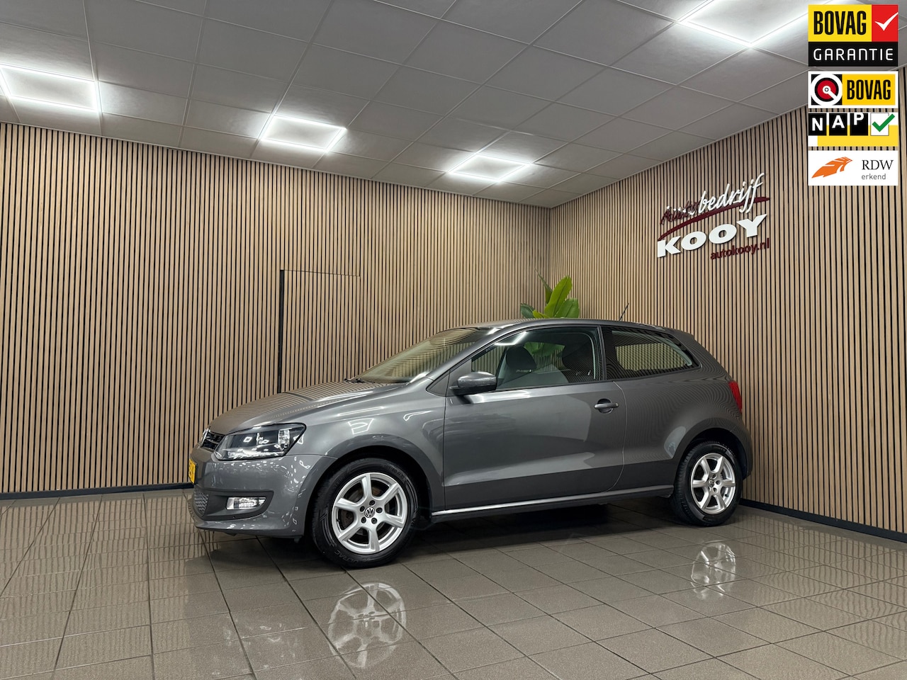 Volkswagen Polo - 1.2 TSI Comfortline * Airco / Cruise control / LM Velgen / NL Auto * - AutoWereld.nl