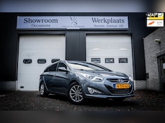 Hyundai i40 Wagon - 1.6 GDI Blue Business Edition LED NAVI TREKHAAK LUXE