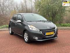 Peugeot 208 - 1.2 PureTech Style Pack Nap/Airco/Navi