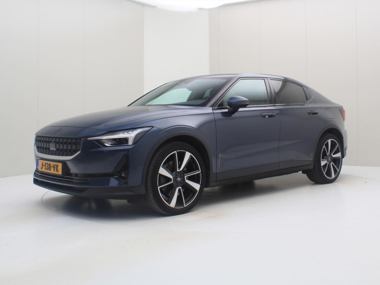 Polestar 2 - Long Range Dual Motor 408PK 78kWh Launch Edition 93,9% SoH [ PILOT PLUS+20 INCH+CARPLAY ] - AutoWereld.nl