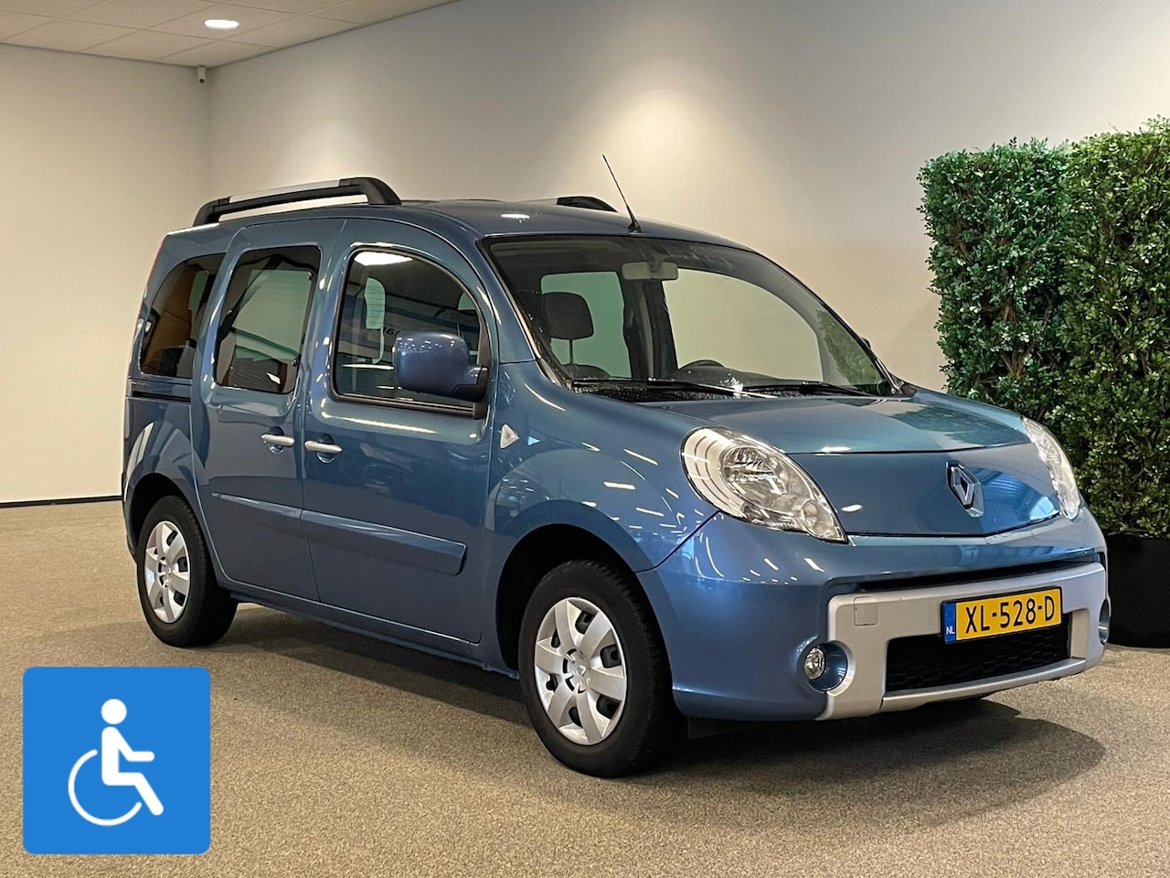 Renault Kangoo - Rolstoelauto Luchtvering 3+1 - AutoWereld.nl