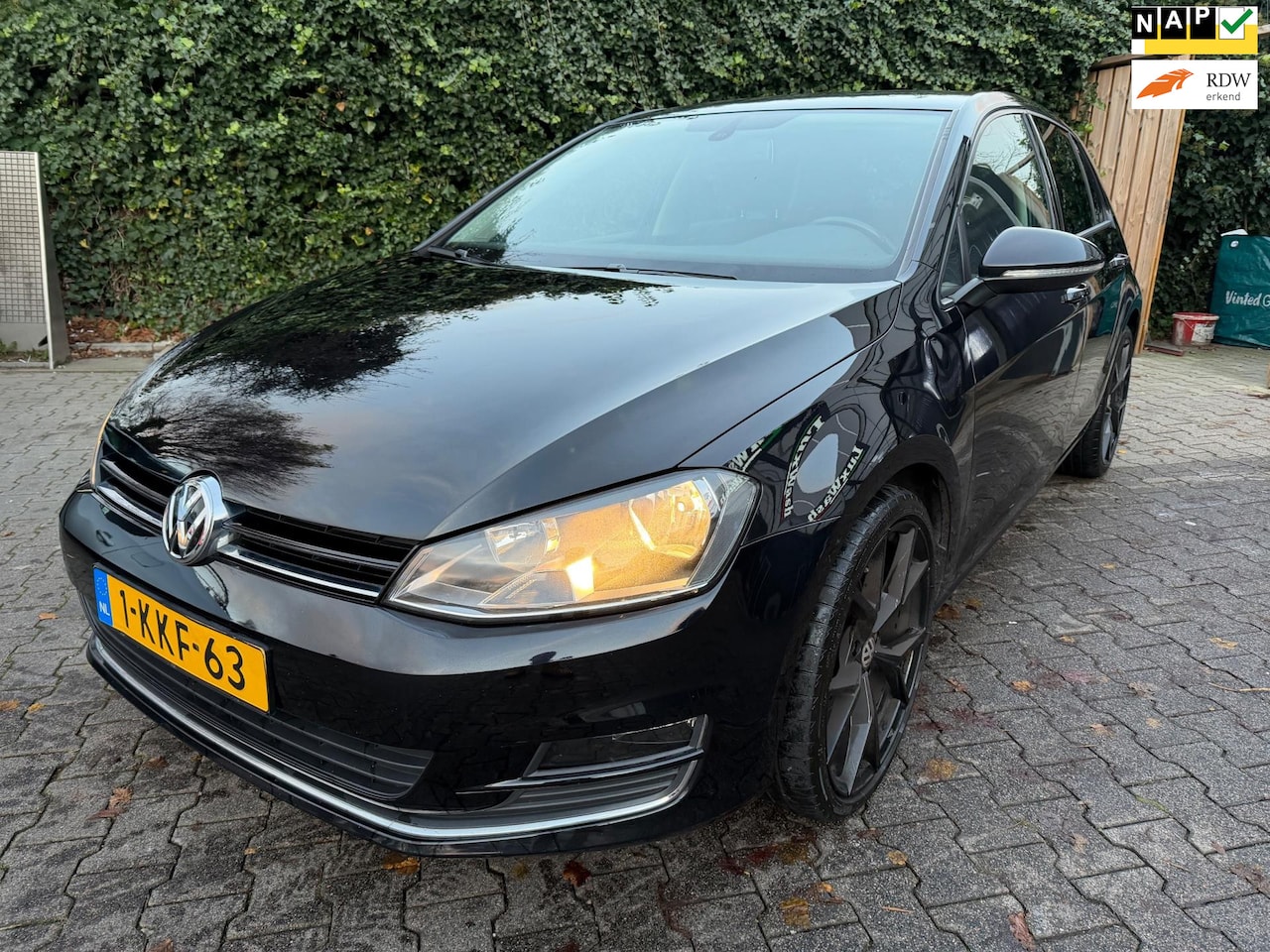 Volkswagen Golf - 1.4 TSI Highline/massagestoel/AUTOMAAT - AutoWereld.nl