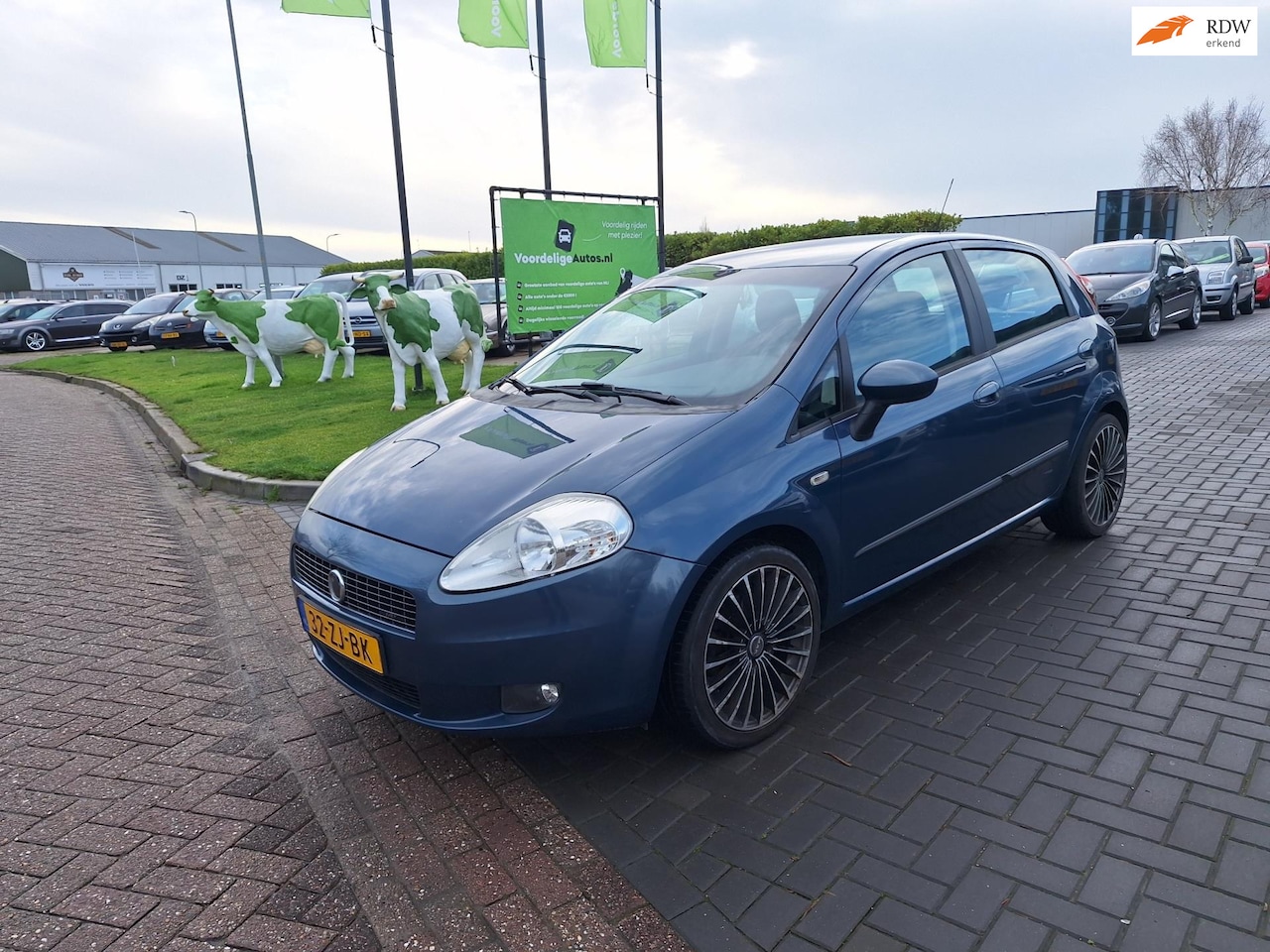 Fiat Grande Punto - 1.4-16V Ed. Lusso / Vlotte auto / APK feb 2026 - AutoWereld.nl