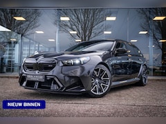 BMW 5-serie Touring - M5 M Drivers Pack * Panodak * Trekhaak * Carbon * Comfort pack * Driving Ass. Prof. 21 inc