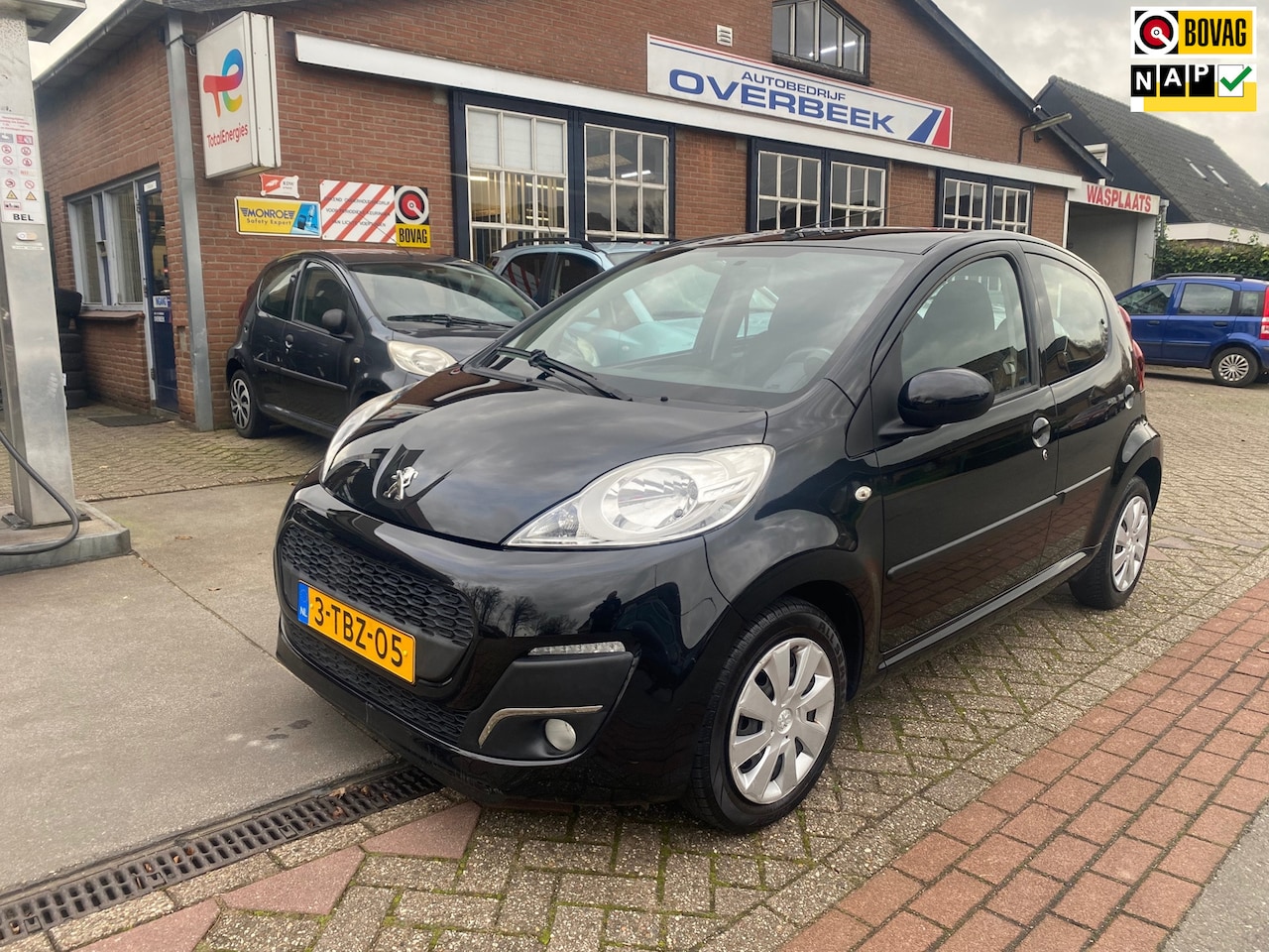Peugeot 107 - 1.0 Active 1.0 Active,5 drs,Airco - AutoWereld.nl