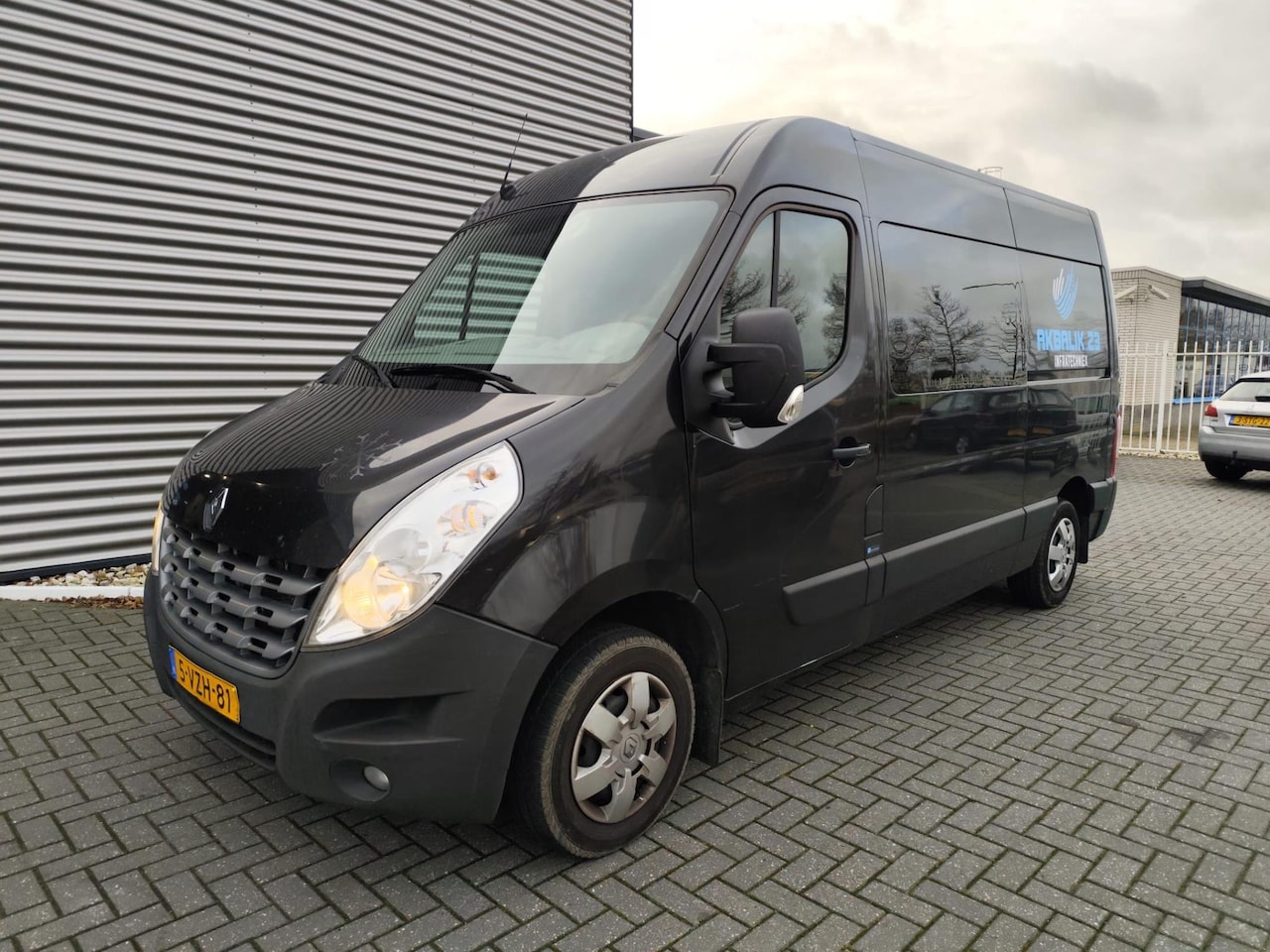 Renault Master - T33 2.3 dCi L2H3|7p| - AutoWereld.nl