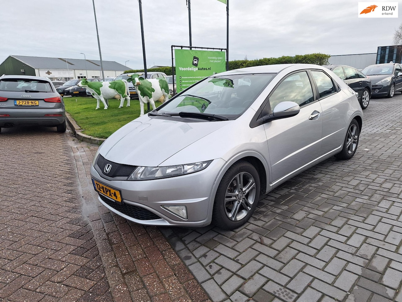 Honda Civic - 1.8 Style Mode / Zeer netjes / APK jan 2027 - AutoWereld.nl