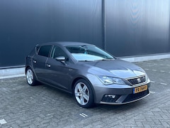 SEAT Leon - 1.0 EcoTSI Style Business Intense* Automaat* N.A.P