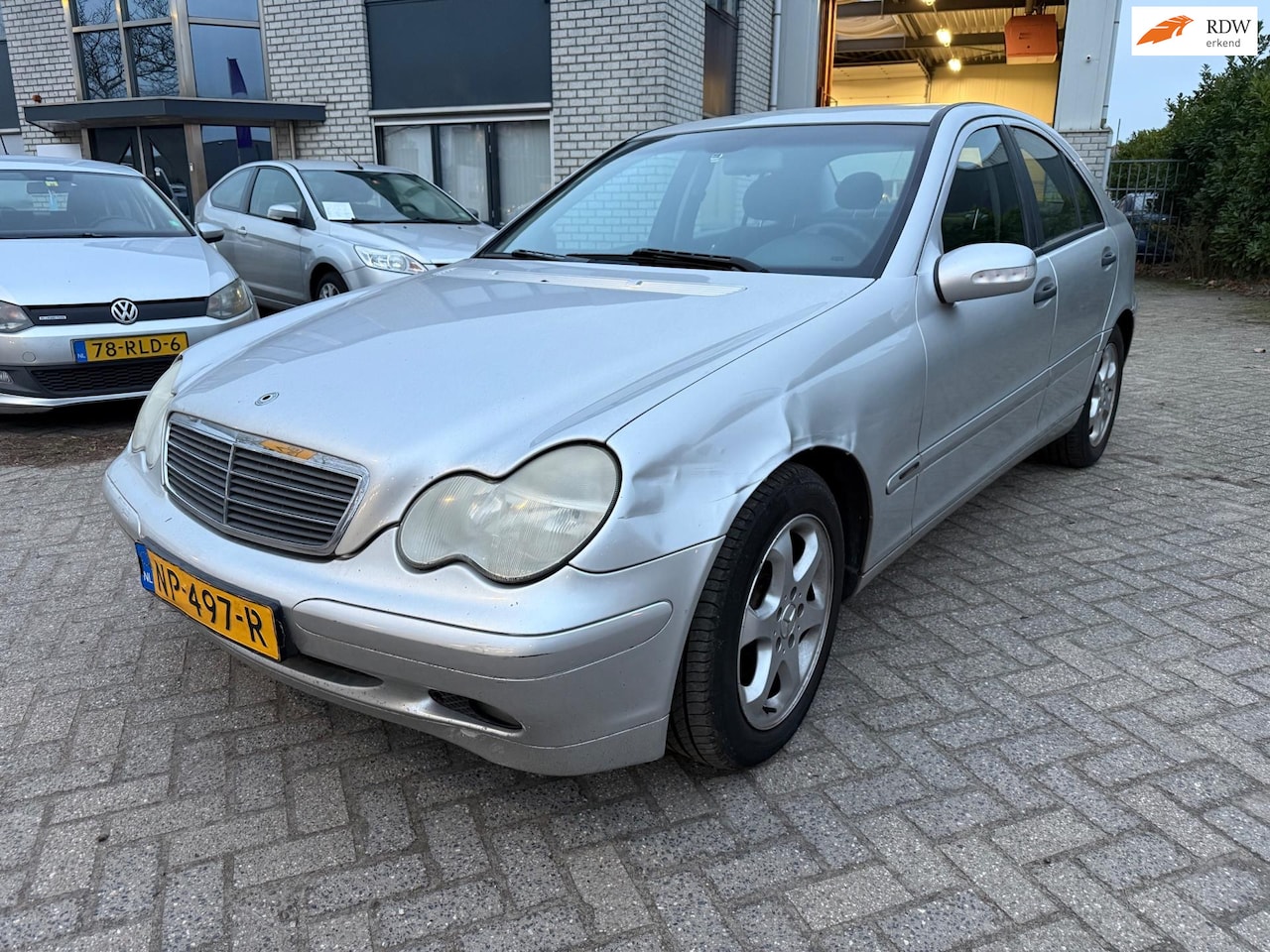 Mercedes-Benz C-klasse - 180 K. Automaat Navi - AutoWereld.nl