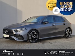 Mercedes-Benz A-klasse - 200 AMG Line Automaat / Trekgewicht 1600 Kg / Stoelverwarming / Achteruitrijcamera / Navig