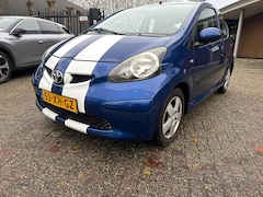 Toyota Aygo - 1.0-12V +