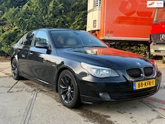 BMW 5-serie - 520i AUT Business Line Leer I Xenon I Lekke Kopakking
