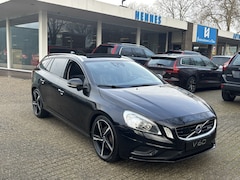 Volvo V60 - 3.0 T6 AWD R-Design Polestar Schuifdak ACC Standkachel Premium Sound