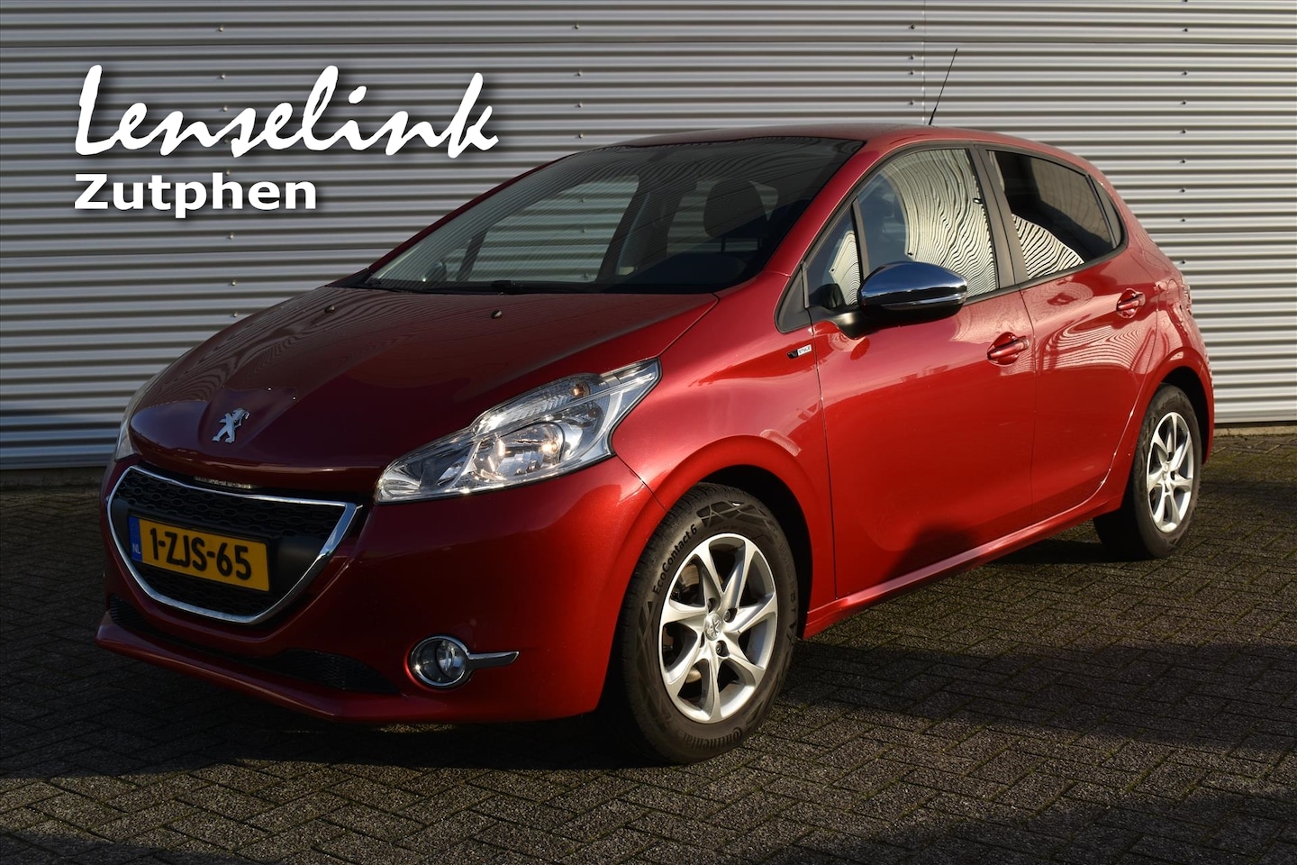 Peugeot 208 - 1.2 VTI STYLE 5DRS 82PK | Airco | Navigatie | BlueTooth | Meeneemprijs! - AutoWereld.nl
