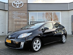 Toyota Prius - 1.8 DYNAMIC BUSINESS HEAD-UP FIETSENDRAGERBEUGEL CLIMA CRUISE CAMERA NAVI NL-AUTO DEALER-O