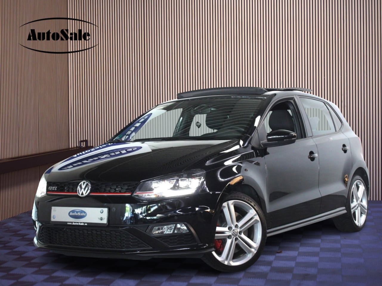 Volkswagen Polo - 1.8 TSI GTI 192pk DSG PANO NAV CAM DAB CRUISE STOELVW '15 - AutoWereld.nl